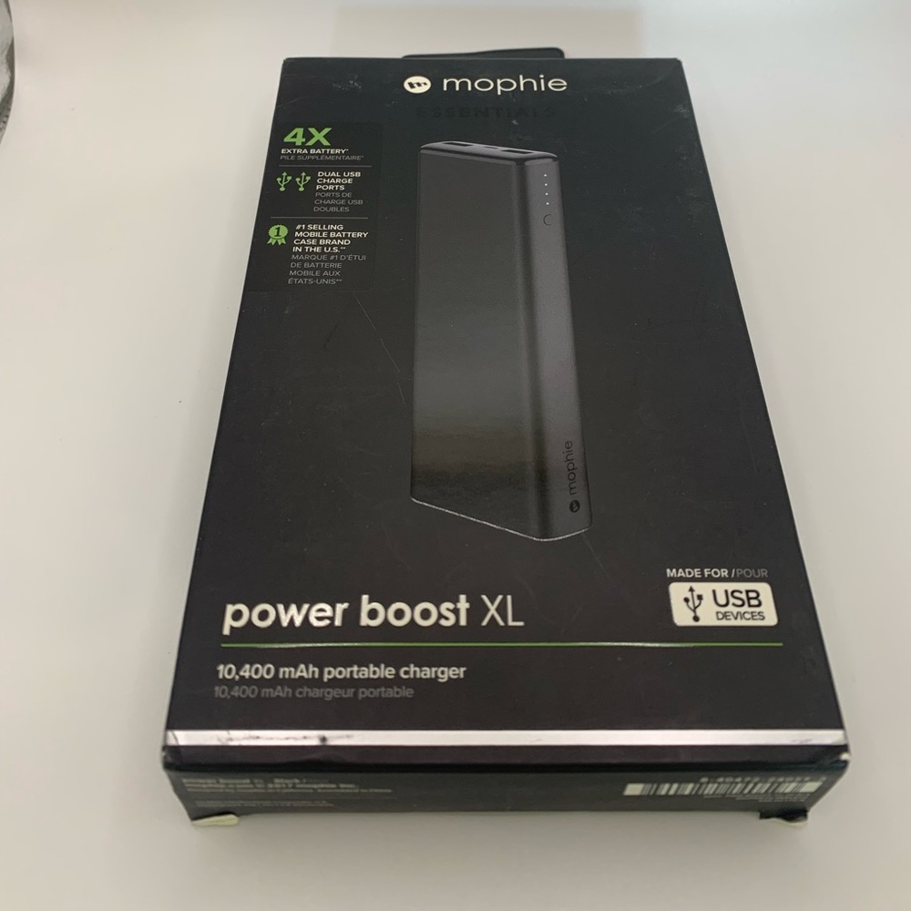 Color Negro
Marca Mophie
Tipo de conector Micro USB
Capacidad 10400 Miliamperios